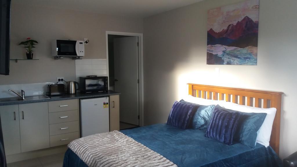 Apartment Stream View