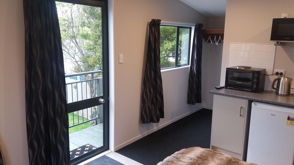 Apartment Stream View