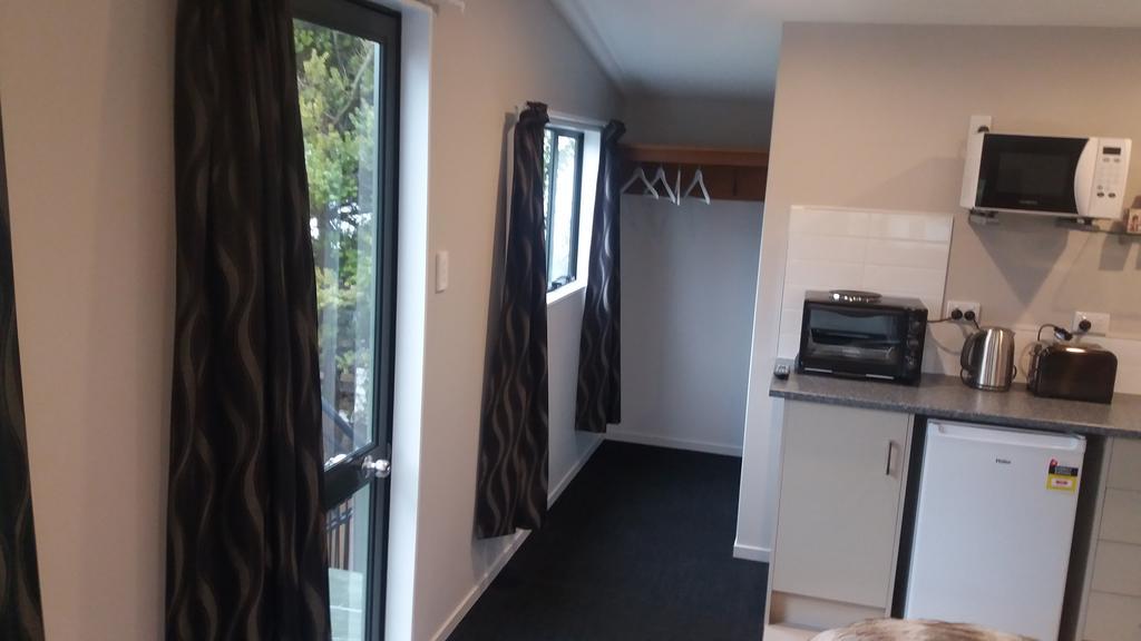 Apartment Stream View *